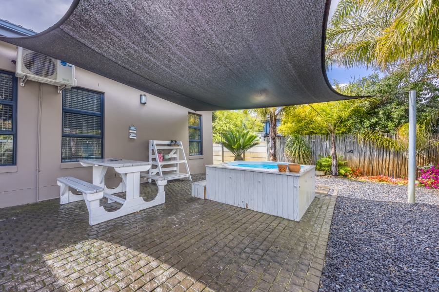 3 Bedroom Property for Sale in Sonkring Western Cape